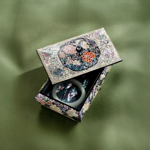 Moonlit Treasure